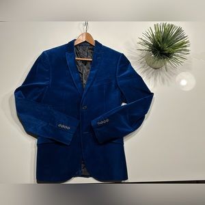 TOPMAN Ultramarine Velvet Jacket - Slim Fit 40 Reg. Like new and holiday ready